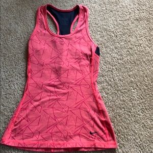 Nike tank